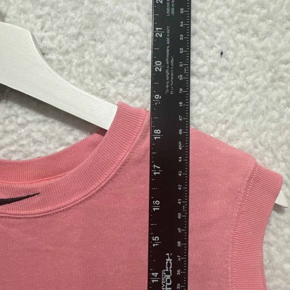 Nike NSW Wash Size‎ L Tank Top Sleeveless Cropped Faded Pink Logo Patch Back